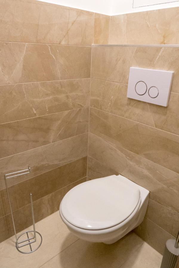K106 Klapka Apartment ブダペスト エクステリア 写真
